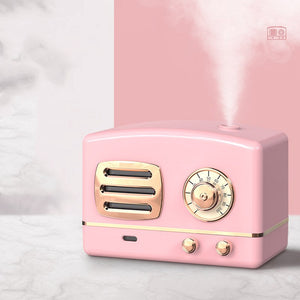 Transform Your Space with the Retro Mini Humidifier Device
